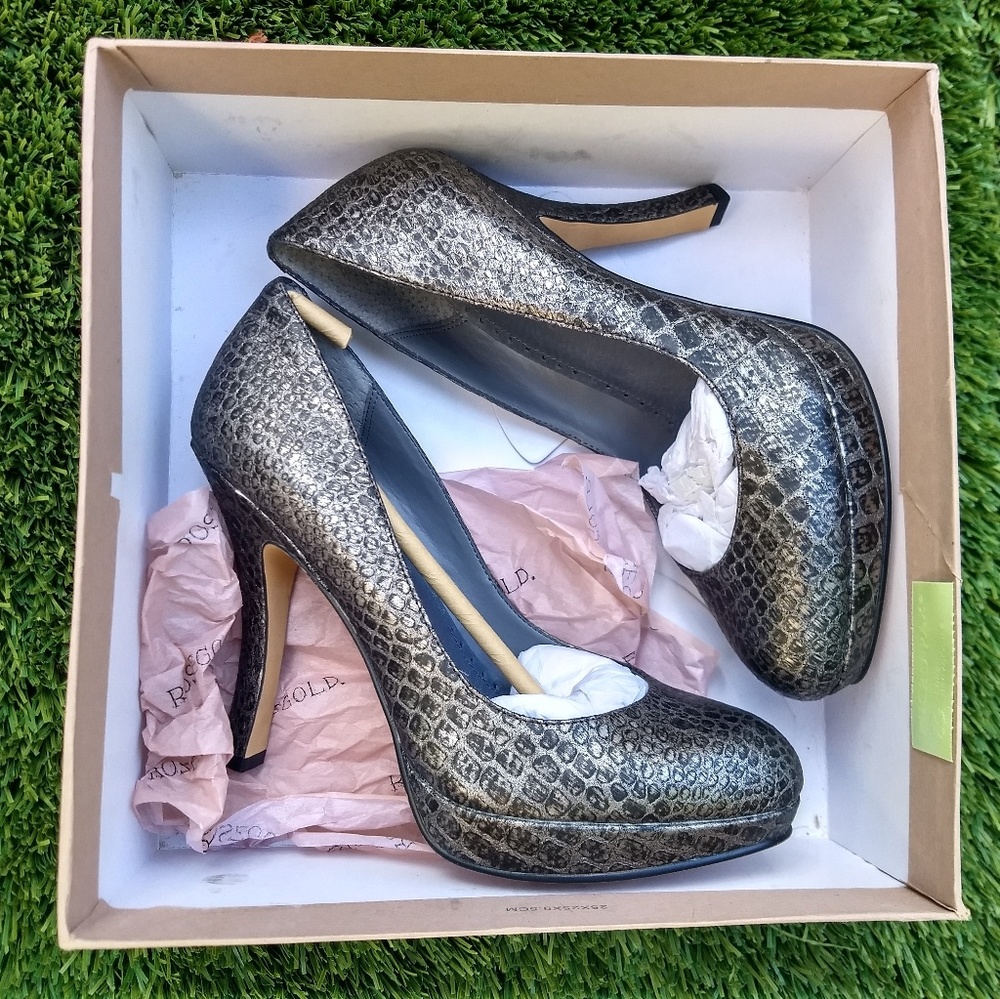 Maggie ARmour high heel shoes Rosegold 7.5 US NEW